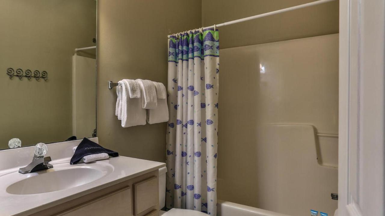 Biglows Bungalow - About A Quarter Mile To Private Neighborhood Beach Access, Pet Friendly, Community Pool Destin Exteriér fotografie