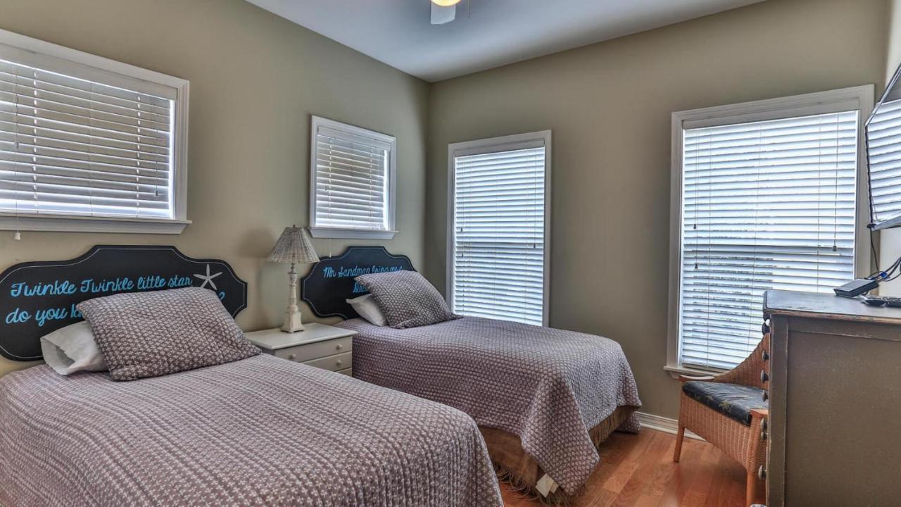 Biglows Bungalow - About A Quarter Mile To Private Neighborhood Beach Access, Pet Friendly, Community Pool Destin Exteriér fotografie